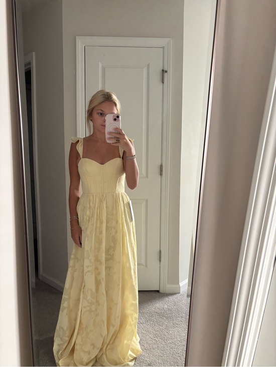 Azazie Dresses & Skirts - Azazie Butter Yellow Floral Burnout Dress